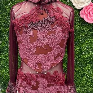 Elegant Adult Dance Costume with Lace Detailing